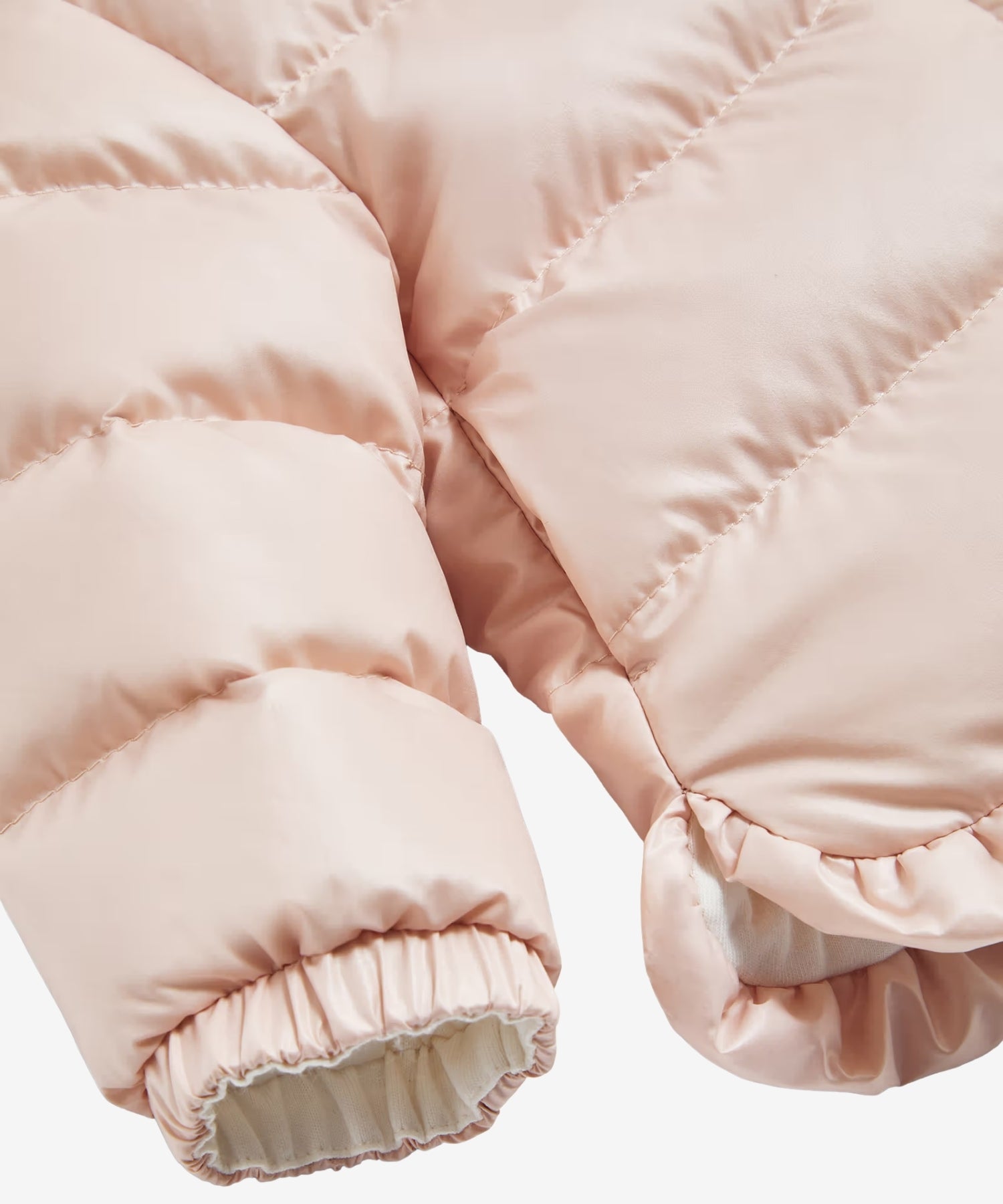 1_MDBJHRdJ1ZIf2-DdOyJOrWW6NQeW7BU