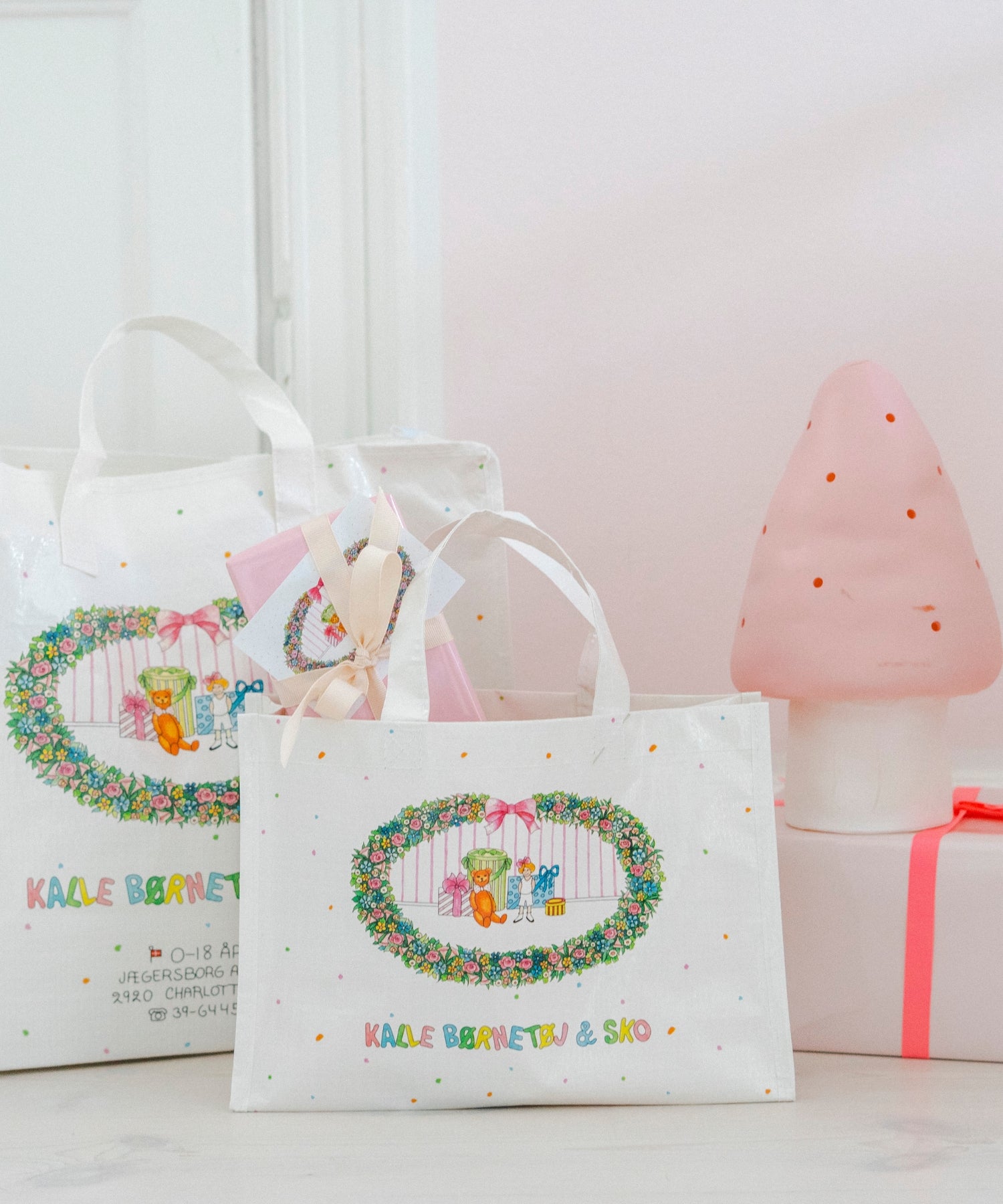 1HieuB1Z6AYM03HqbYNh_UZZZSmWV3f3P