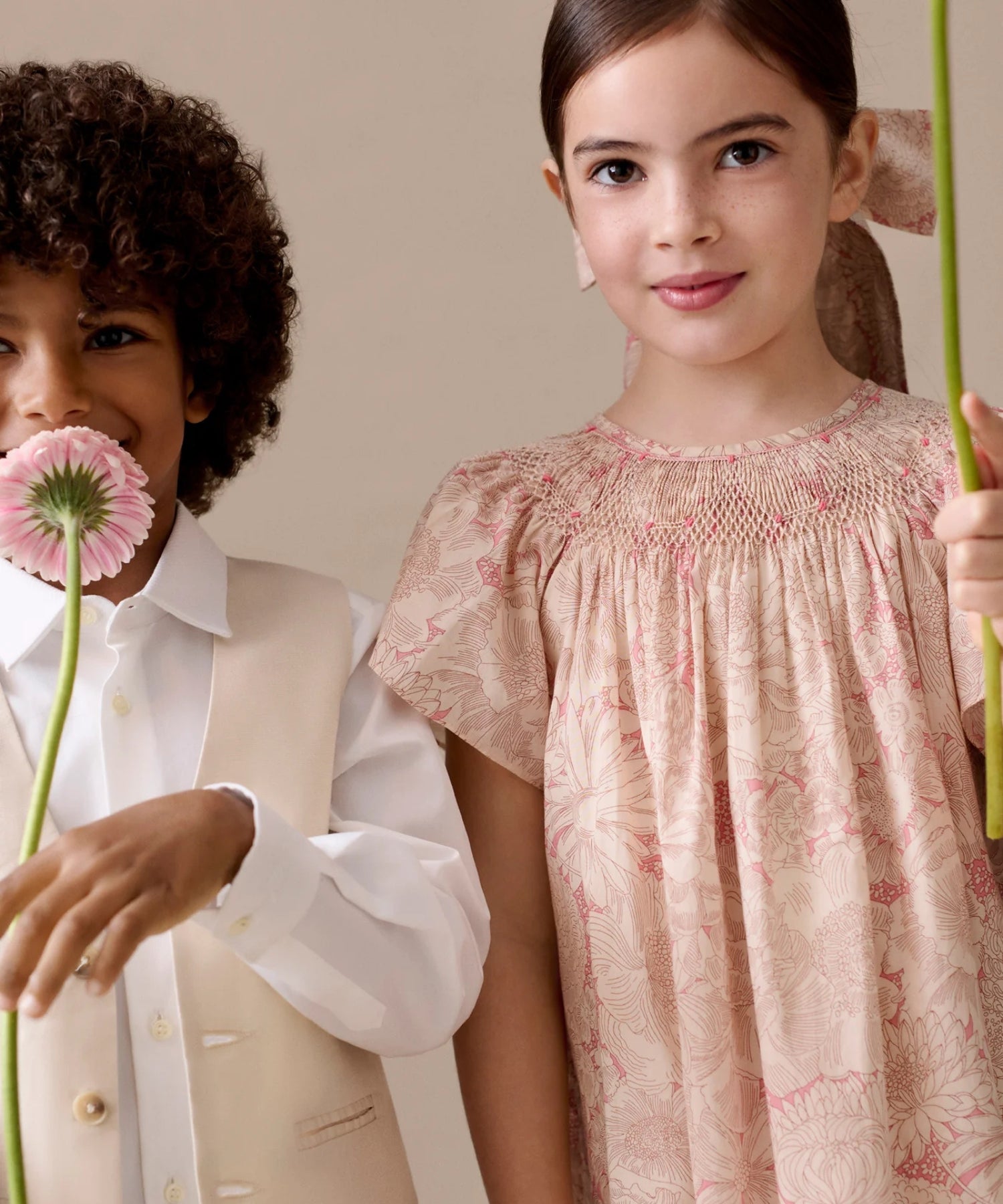 1m49BfKfnhXjn-MCdumTLb85m_WoG83mv