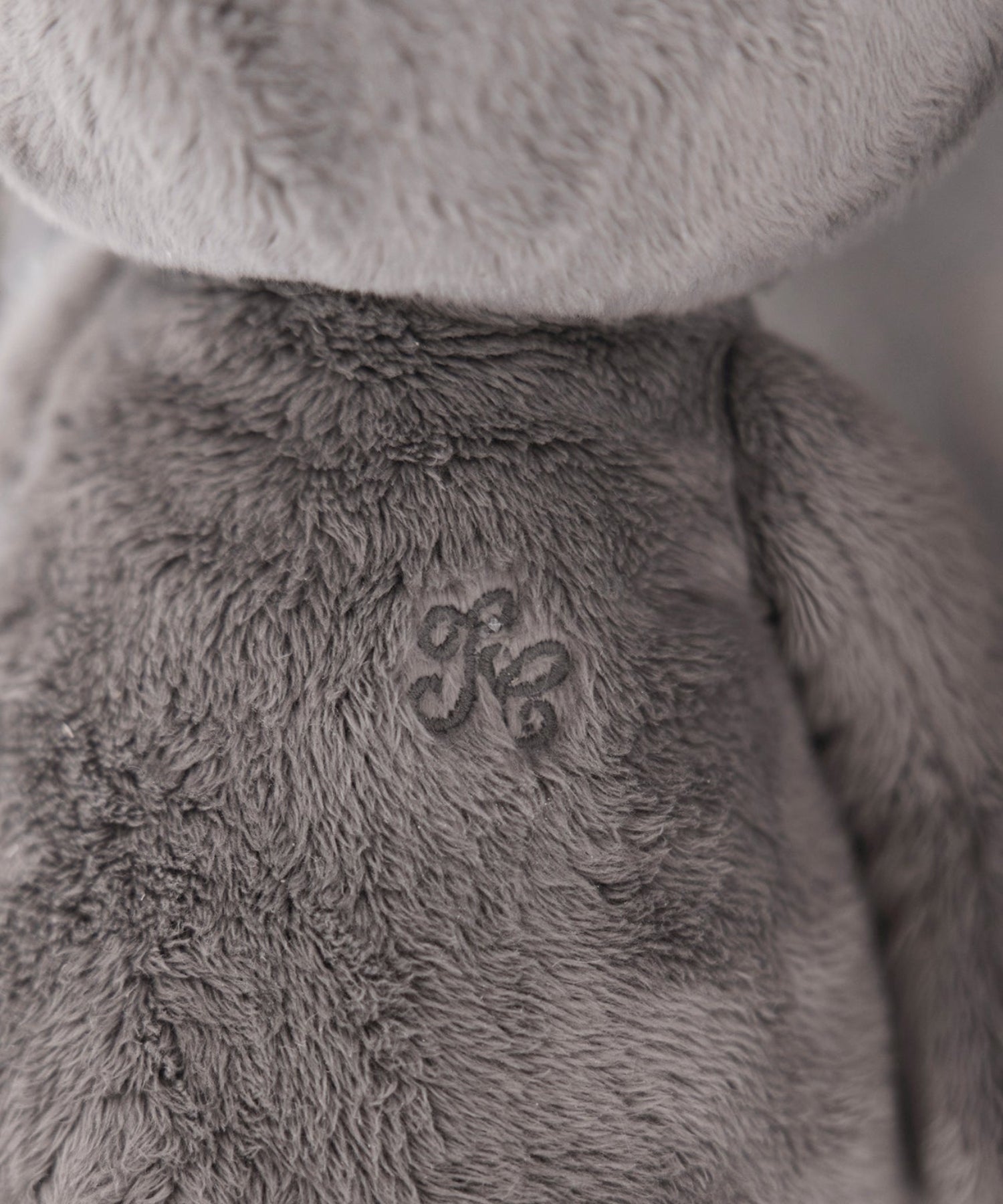 17REiakRKBD9XEXmEA4_ExS-it2spslXM