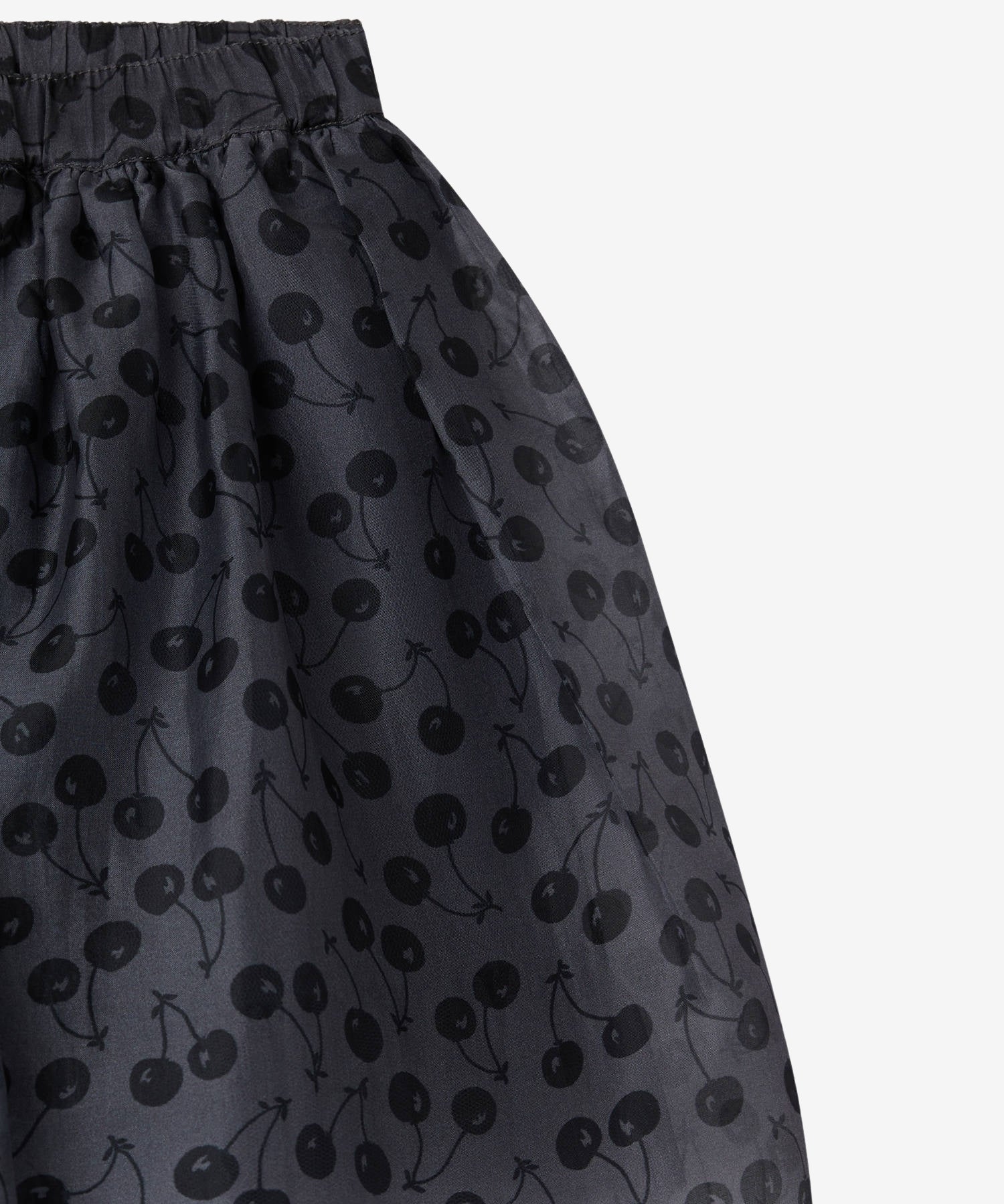 1p_qEKJFlmYYCqFDgfENCBewxbBRO5pCz