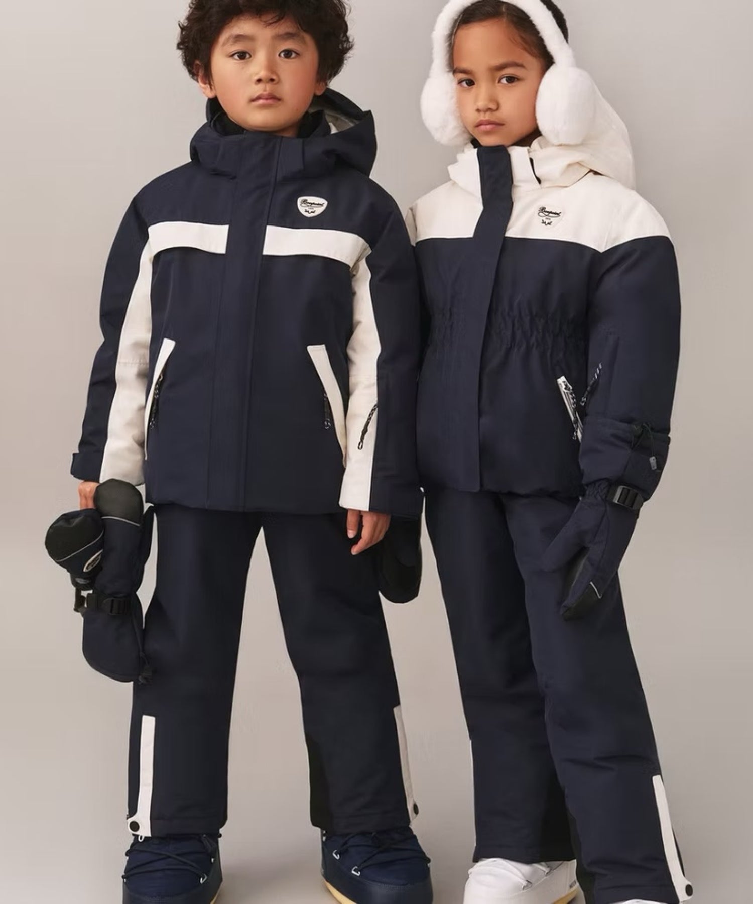 12nHpK-vezeUzrSuKqQAxo3o8yKD-9dWX