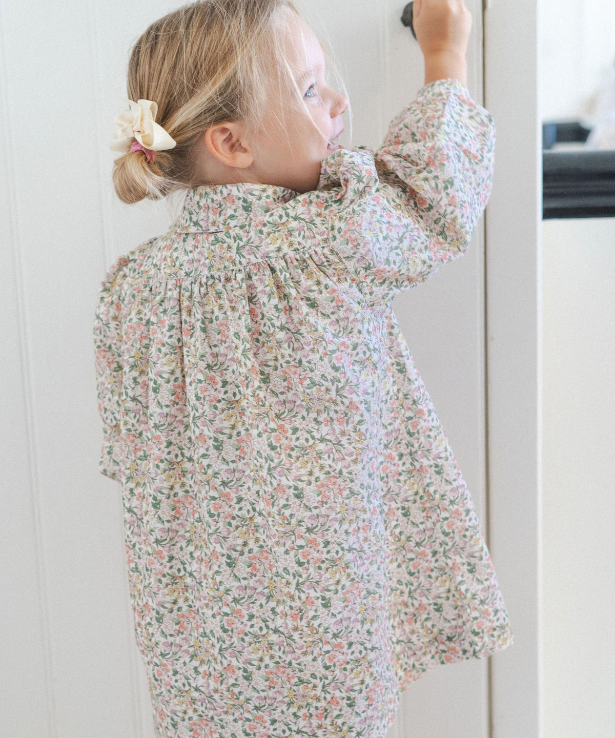 Audrey Liberty Babyfløjls Kjole - Nazanin