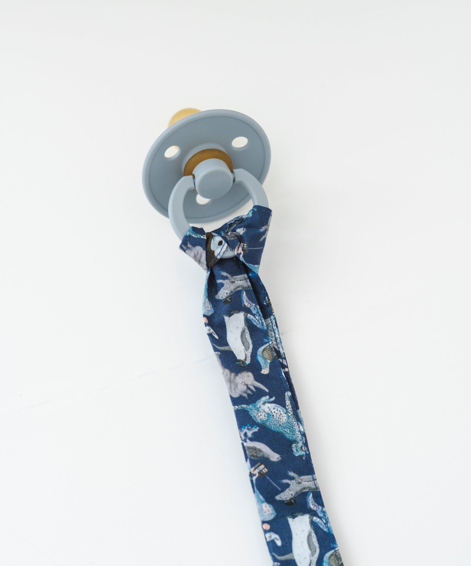 17cjyVsA_p0QFPV83E7Dm1WNrqTKB4R8F