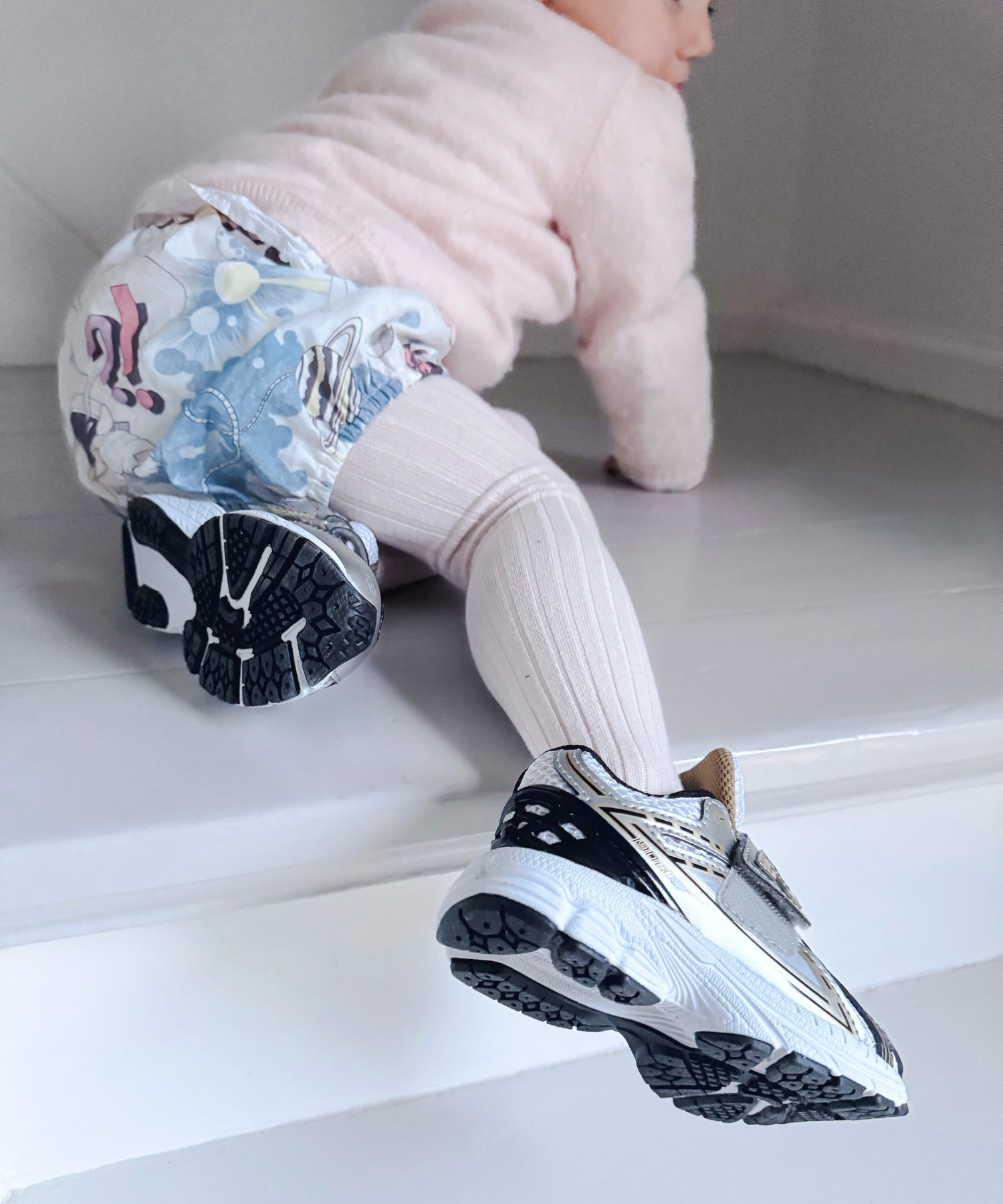 1E8SyPRA38MdH-V19hO0xijC47Ldxwdm2