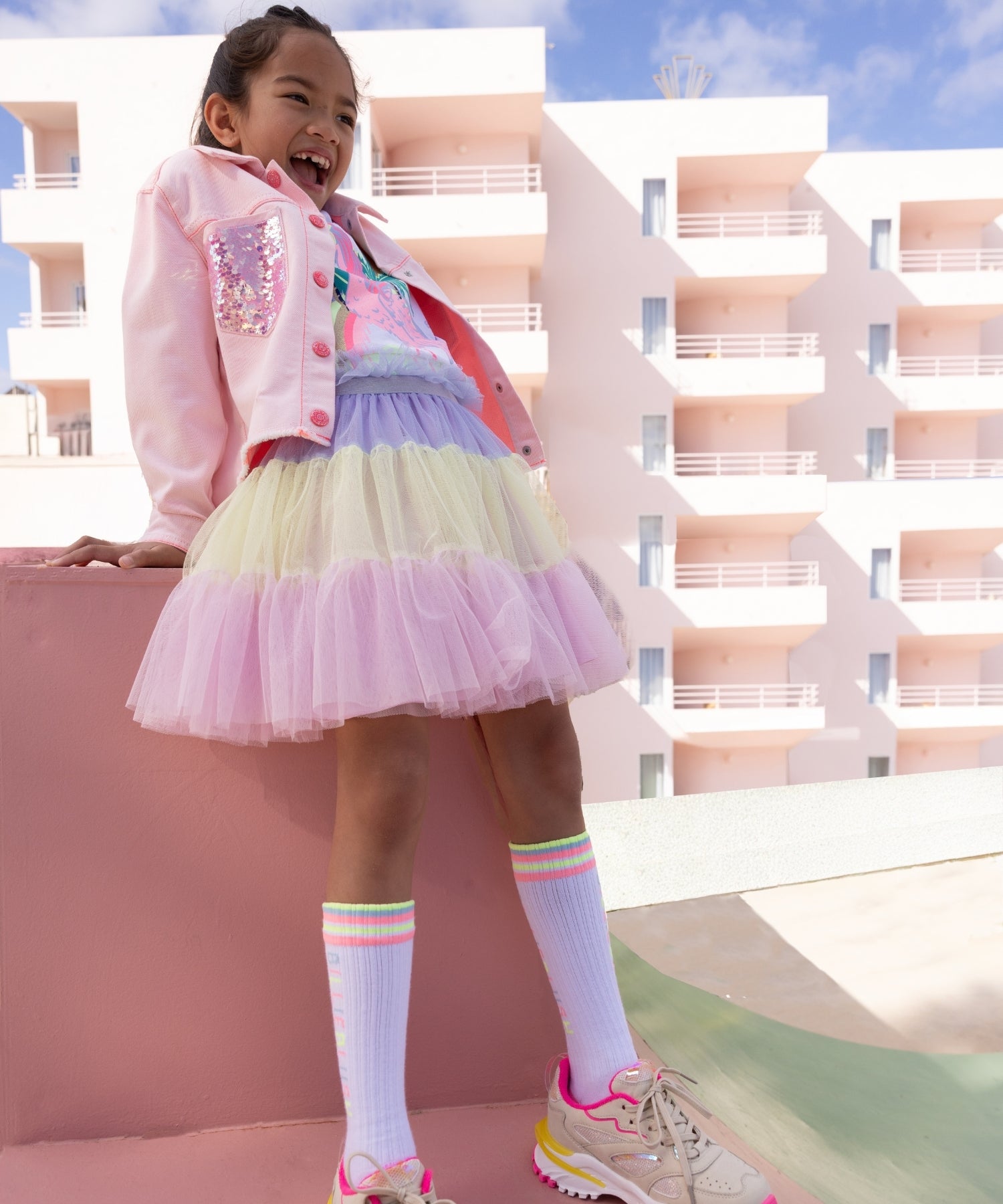 1Lz3QnIE1xJaNuYL1HXoGoQ_JmE_CNCVK