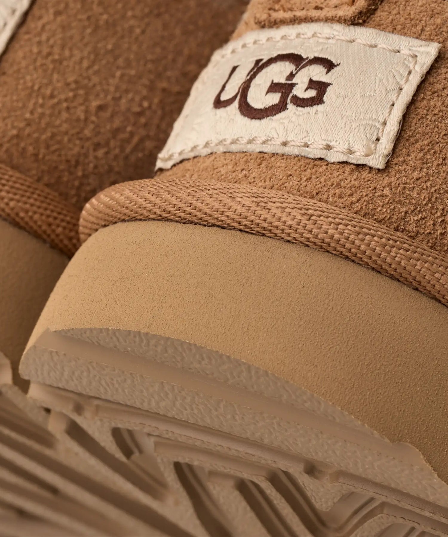 16atHzciUofck0Nb36HRcL_8jO8XBi4_I