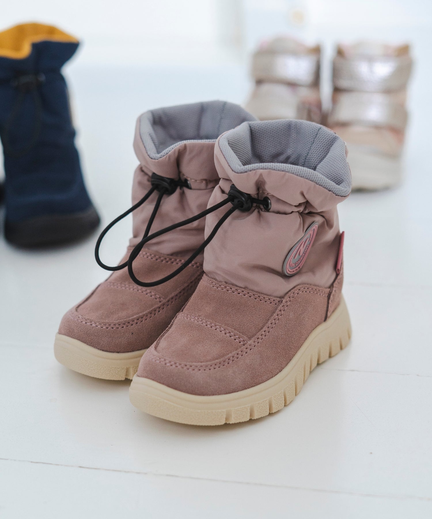 1bteLGu7b5KaLI8olIFbTsEGyTs7PJ1q3