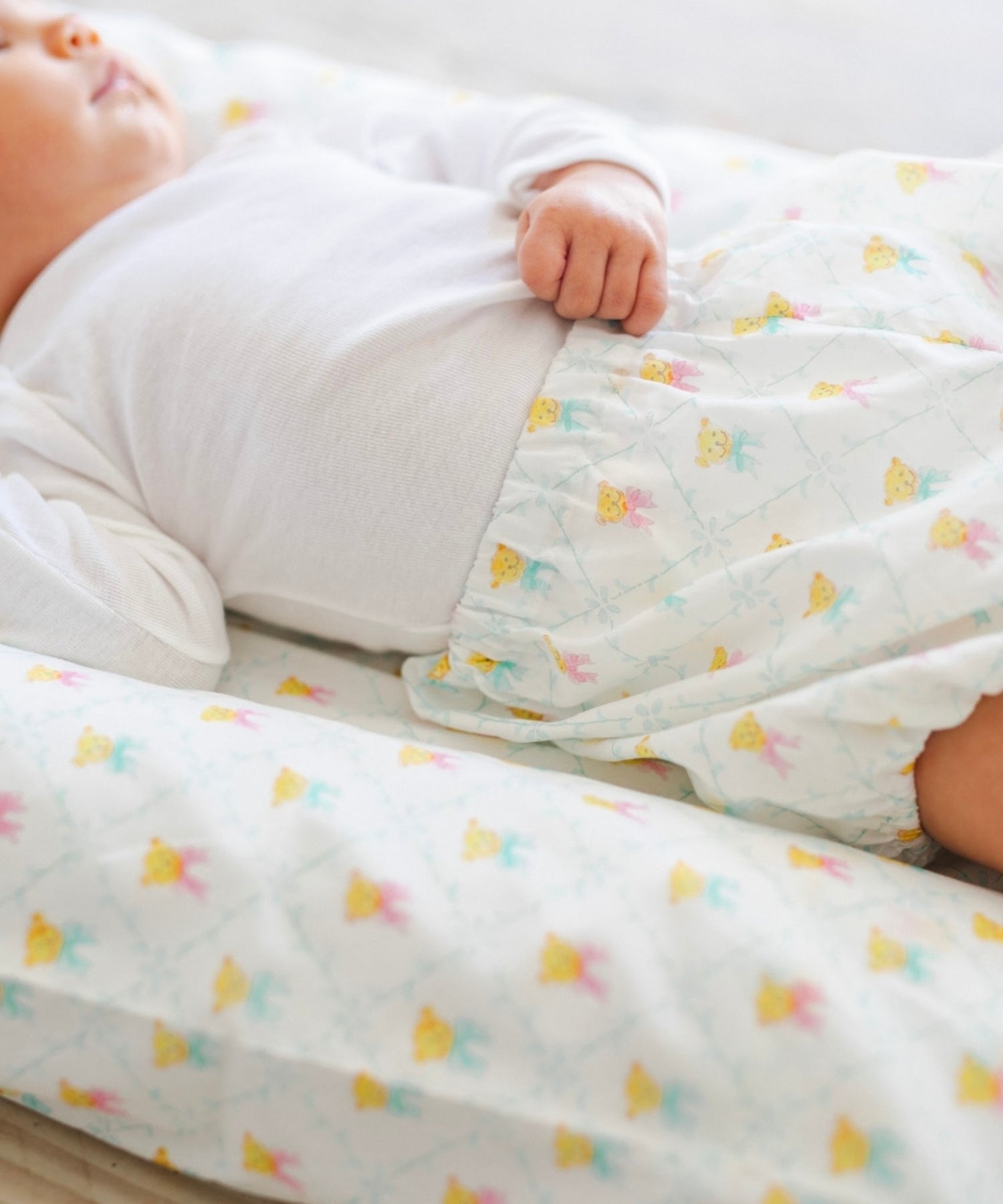 1Ta3gjgl8cdt5dyjDwbv9oQgqsFnWvL12