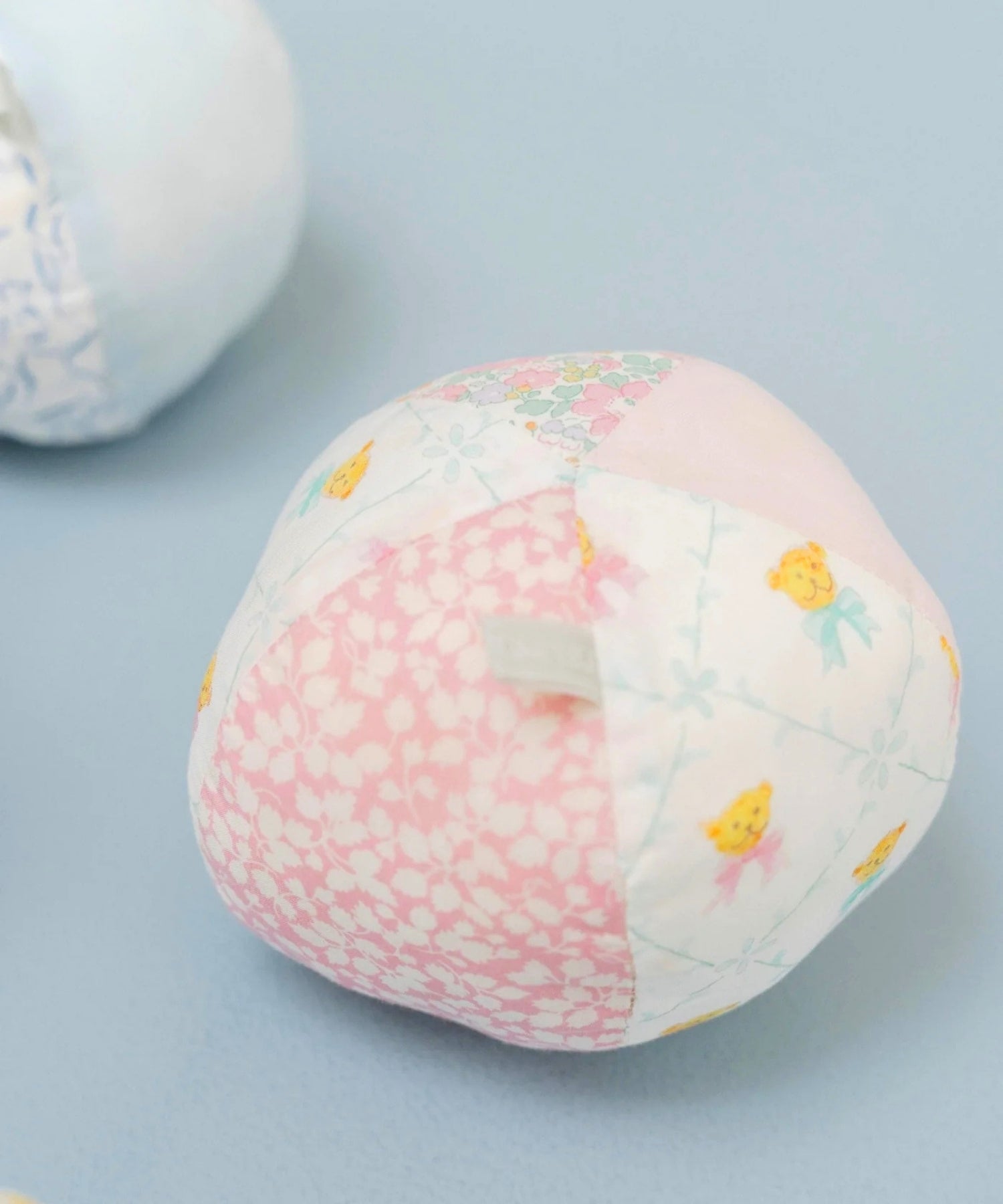 1JYpKgn6rPC6OwEkhuY9I-fUVE77tYxxI