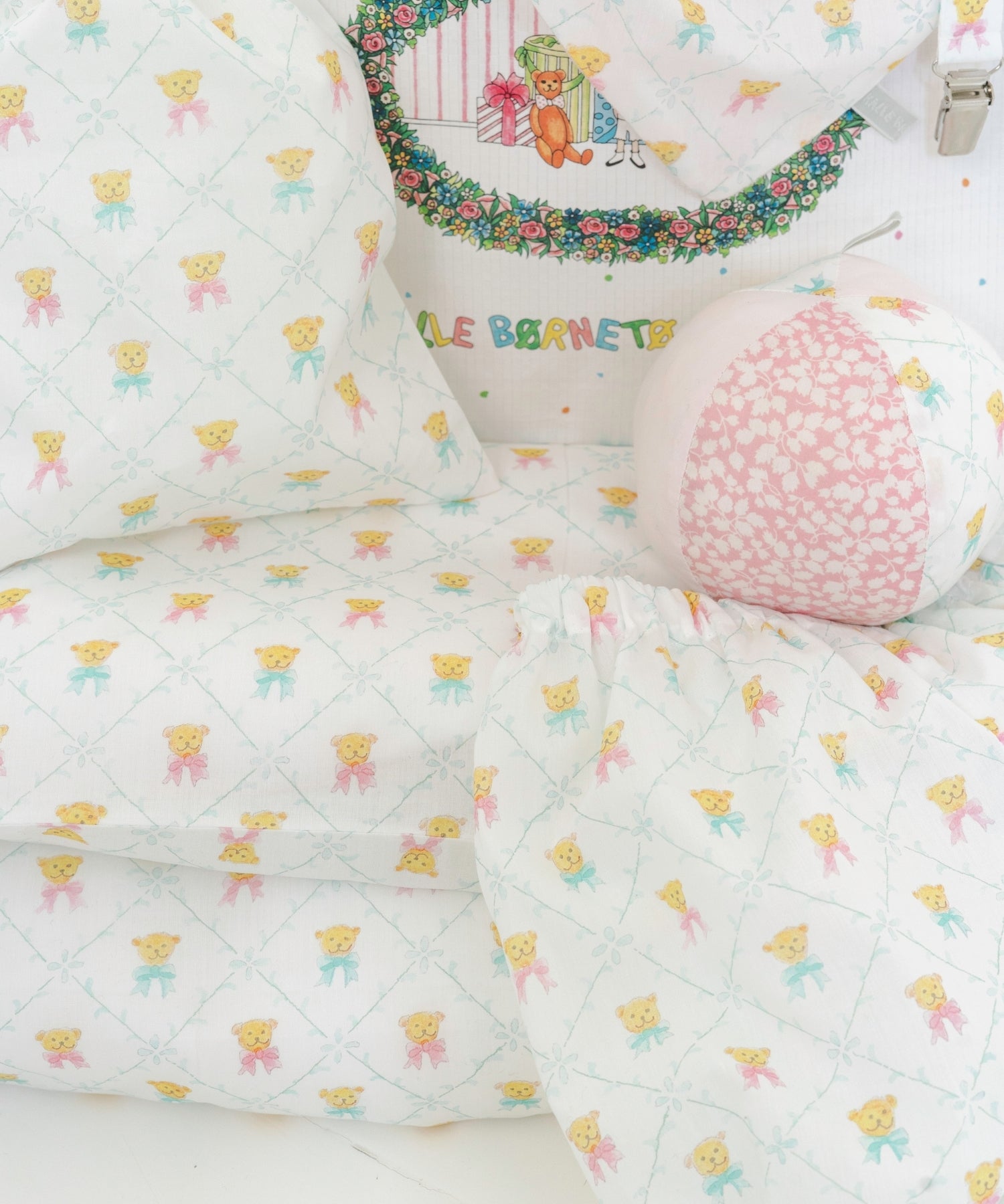 1NhO19UzcGOyUNM4F8QxdiqfNg56vp6fk